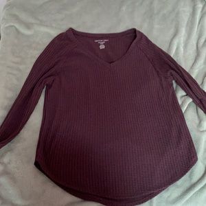 Cozy fall long sleeve shirt size small